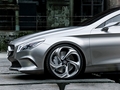 Mercedes-Benz Concept Style Coupé európai premierje