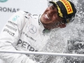 Hamilton nyerte a Malajziai Nagydíjat