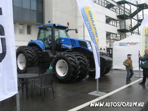 New Holland T8 traktor