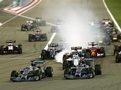 Hamilton győzött a Bahreini Nagydíjon, Rosberg második