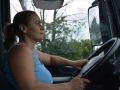 Volt ápolónő az 5 tengelyen kamionos ügyességi versenyen