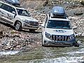 Túra Toyota Land Cruiserekkel a Mount Everesten