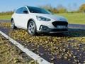 Melyik a csúszósabb; a falevelek vagy a hó? Ford teszt