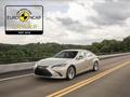 Öt csillagos a Lexus ES töréstesztje