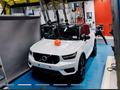 A Volvo Cars és a POC a világon elsőként dolgozott ki autó / kerékpáros sisak töréstesztet 