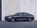 Bemutatkoznak a Volvo S90 szedán, a V90 és annak Cross Country kombi változata