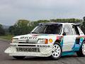 Közel egymillió eurót fizettek egy Peugeot 205 rallyautóért