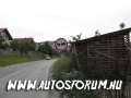 Lovaskocsival behajtani tilos tábla, Bosznia