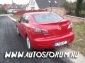 Mazda3 hátulról