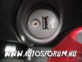 AUX és USB