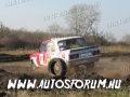 Lada a lassítóban