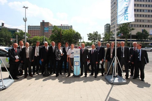 E-Community e-community