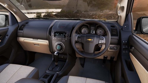 chevrolet-colorado-muszerfal