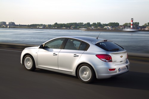 chevrolet-cruze-5-ajtos