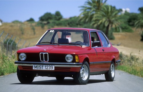 BMW-3-as-elso-generacio