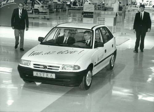 opel-astra-antall-jozsef