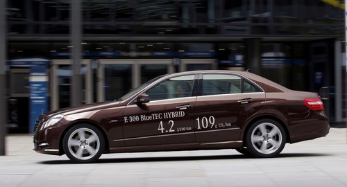 mercedes-e-300-bluetec-hybrid