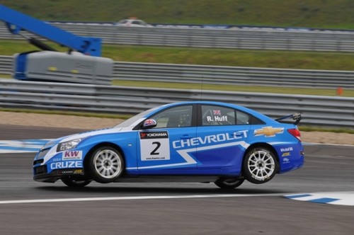 chevrolet-wtcc