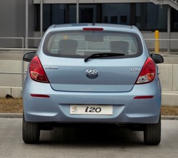 hyundai-i20-hatulrol