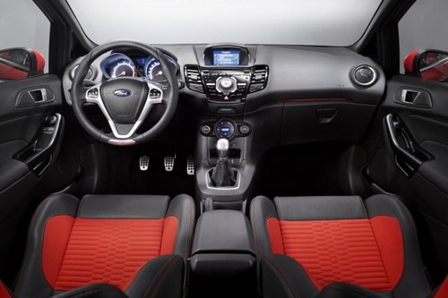 ford-fiesta-st-muszerfal