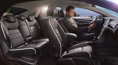 ford-mondeo-luxury-utaster