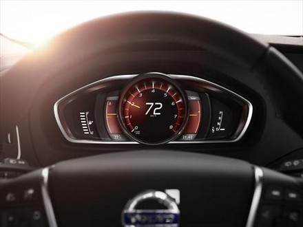volvo-v40-muszerfal