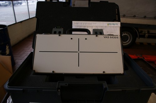 Az éjjellátó asszisztens ellenőrzéséhez szükséges elektronikus mérőberendezés