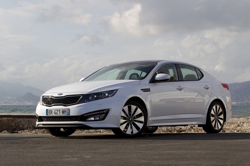 kia-optima-hybrid