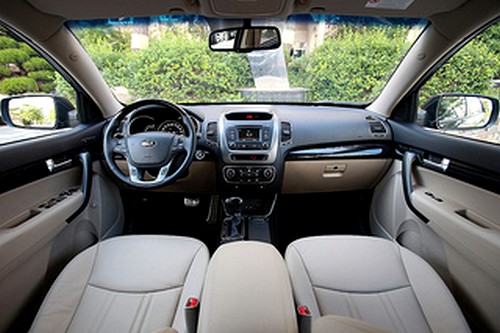 kia-sorento-muszerfal
