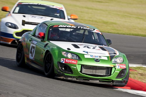 mazda-mx-5-gt4