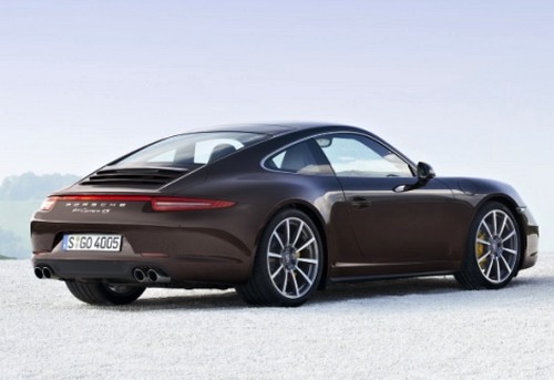 porsche-911-carrera-4