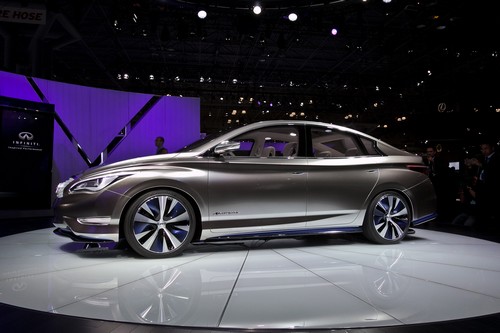 infiniti-le