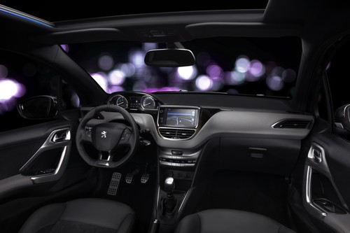 peugeot-208-xy-utaster