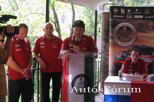 opel-dakar-team