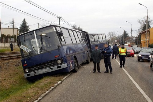 buszbaleset