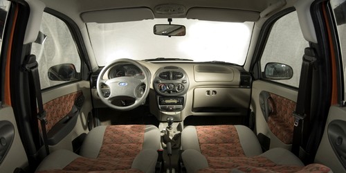 lada-kalina-muszerfal