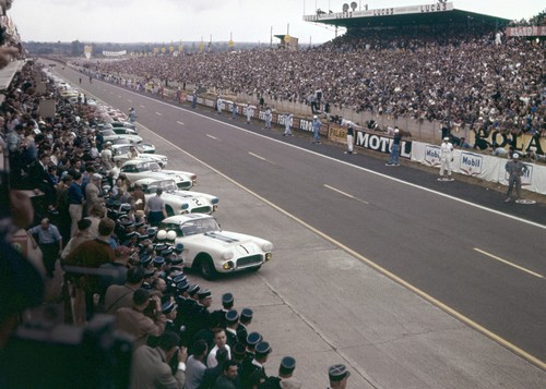 1960 Le Mans 1960-corvette-le-mans