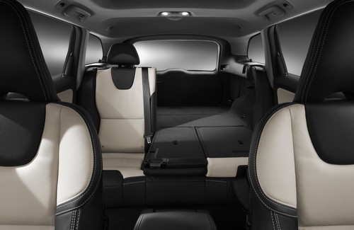 volvo-xc60-utaster