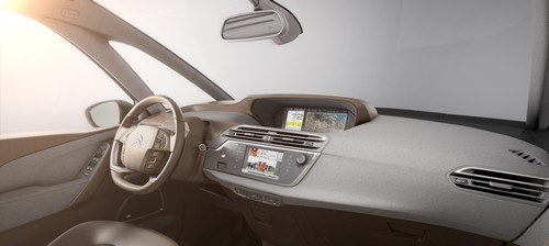 citroen-technospace-muszerfal
