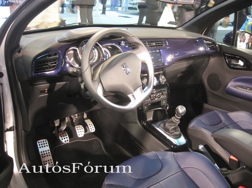 citroen-ds3-cabrio-muszerfal