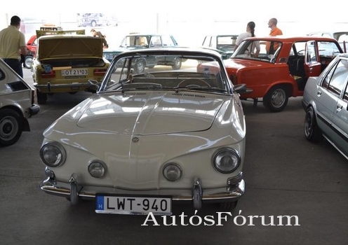 csepel-retroautok