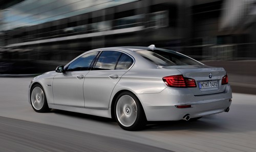 uj-5-os-bmw