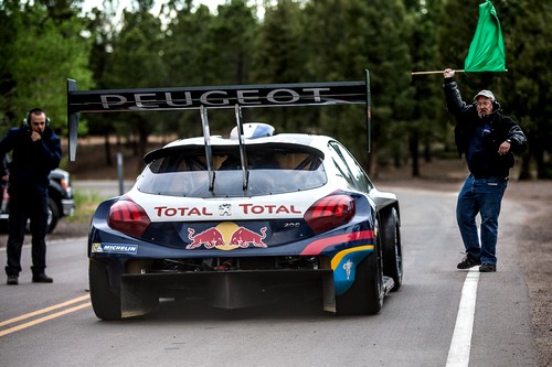 peugeot-208-pikes-peak