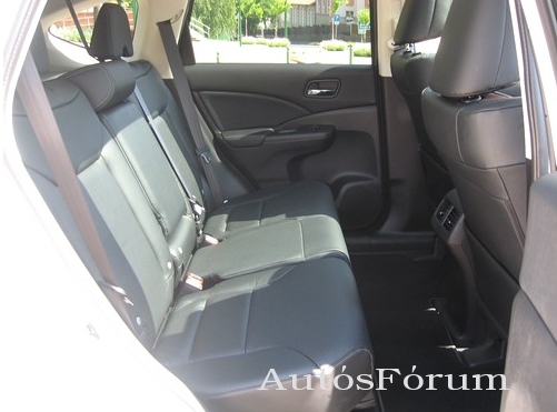 honda-crv-hatso-ulesek