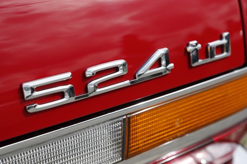bmw-524td-1983