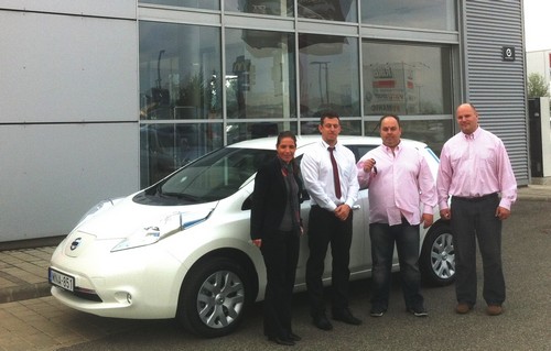 nissan-leaf-telecom