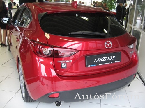 mazda3-sport