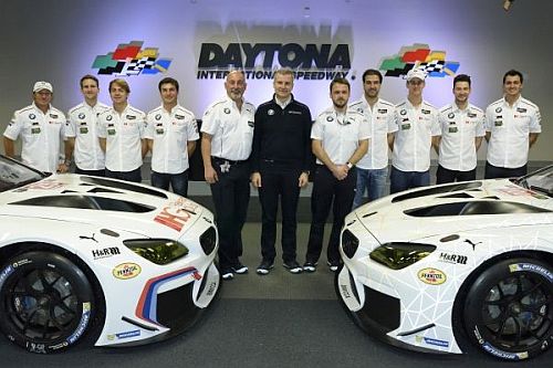 2016-imsa-csapat2