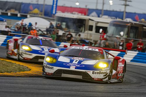 ford-gt-racing