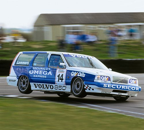 volvo-850-racing